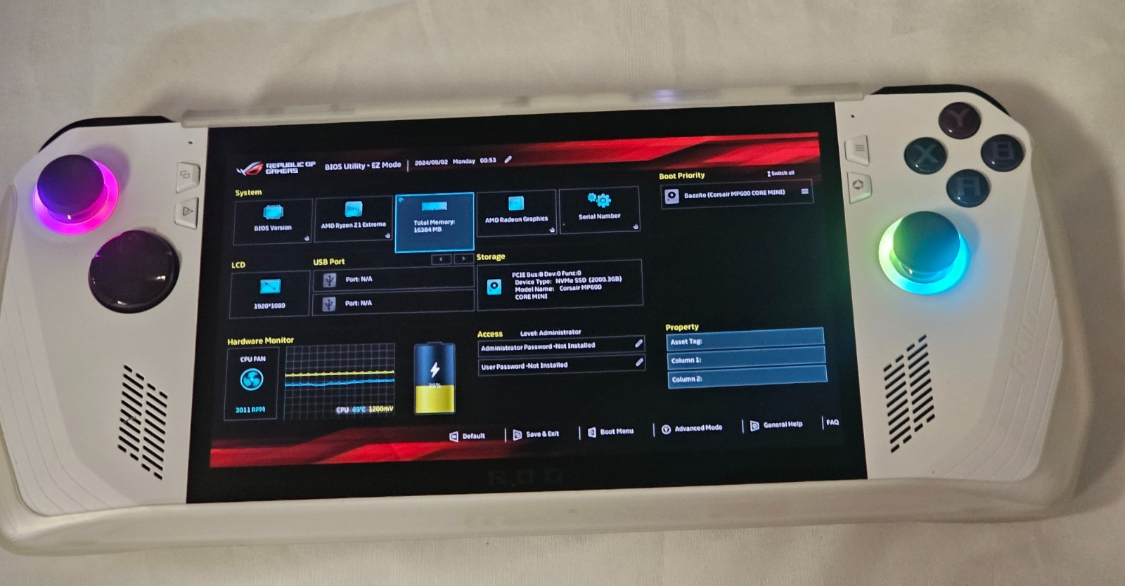 ASUS ROG Ally RC71L Z1 Extreme – 2TB SSD  Corsair MP600 – 16GB RAM – Bazzite OS
