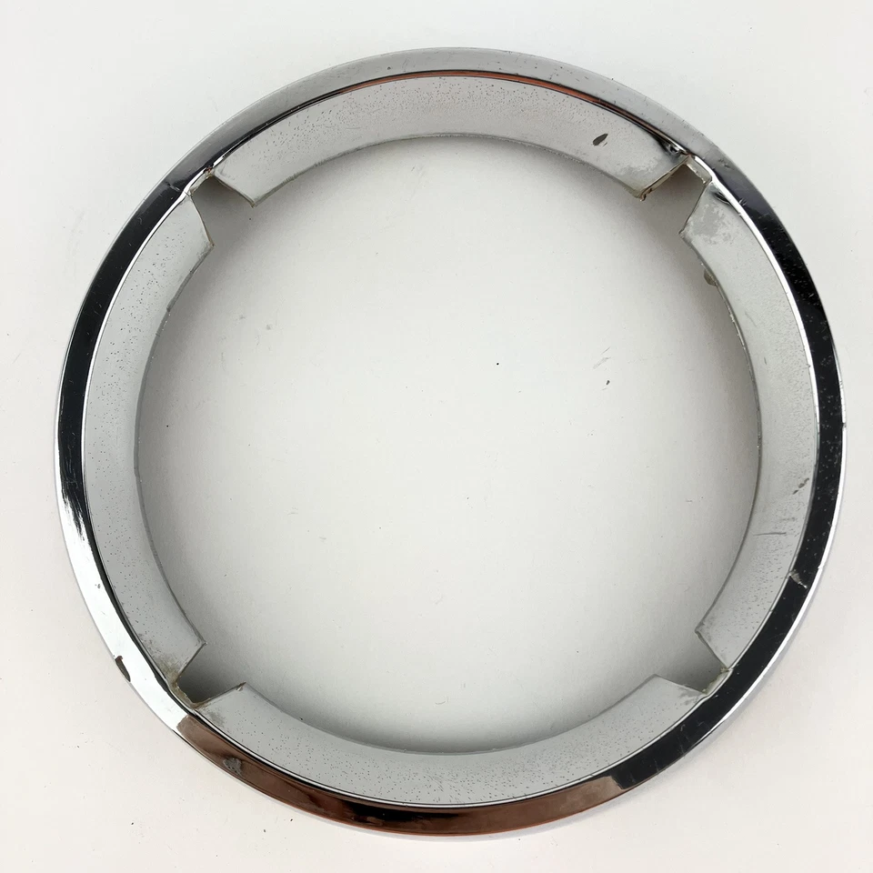 Buick Electra LeSabre Invicta 1960 luz trasera bisel cohete GM# 5051151 pieza OEM Foto 4 de 4