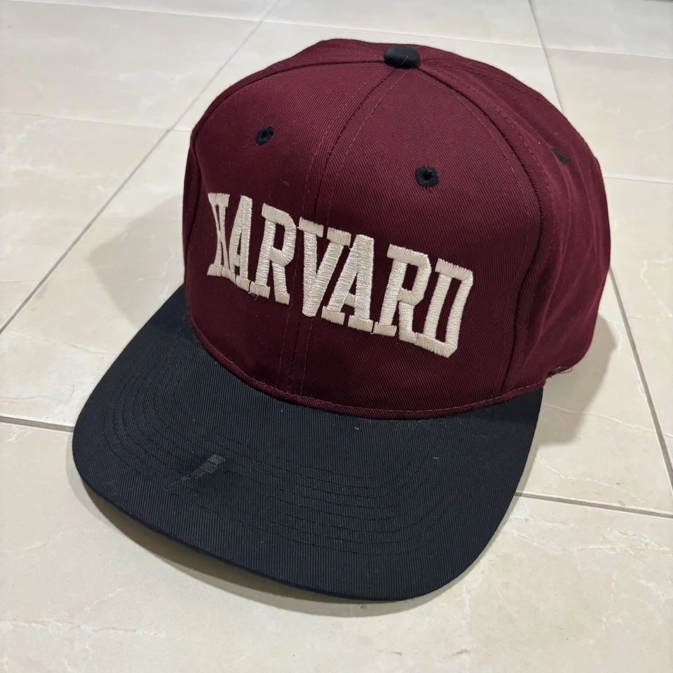 De colección Años 90 Y2K Harvard SnapBack Sombrero Universidad Bordado Béisbol Rojo Adulto  Foto 3 de 4