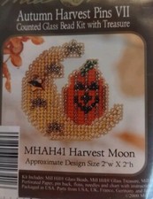 MILL HILL AUTUMN HARVEST PINS HARVEST MOON GLASS BEAD  TREASURE MHAH41