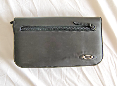 Oakley Leather Travel Wallet | eBay