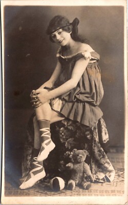 PORTRAIT OF A LOVELY YOUNG WOMAN : TEDDY BEAR : BALLET DANCER : RPPC