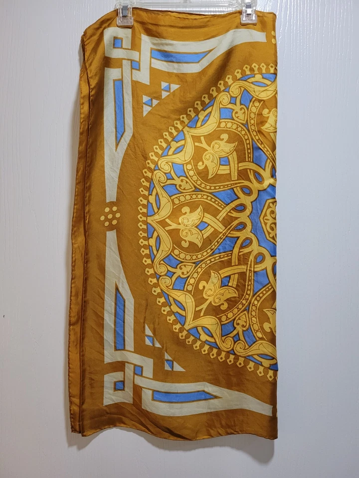 复古女式 Ann Taylor 100% 真丝围巾金色棕色和蓝色。 28"x29 码 — 第 3/4 张图片