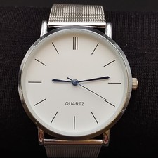 Quartz Analog Wristwatch Stainless Steel Mesh Band White Dial Minimalist