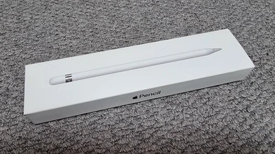 apple pen original box and spare nibs - Image 1 of 3