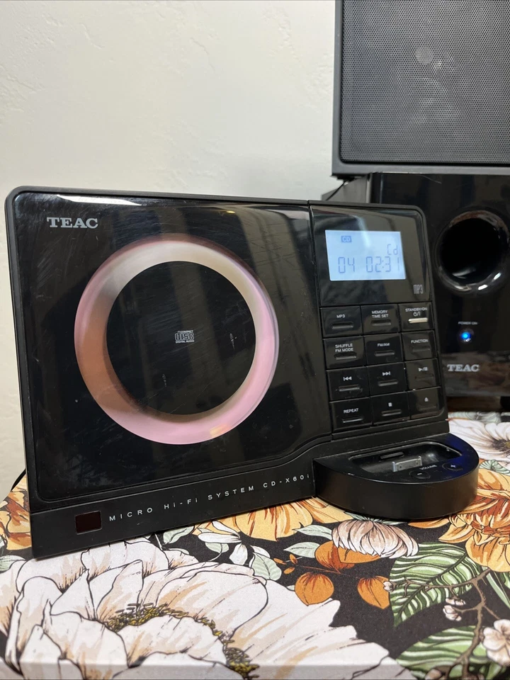 Sistema estéreo compacto Micro Hi Fi TEAC CD-X60i base IPOD probado Foto 2 de 4