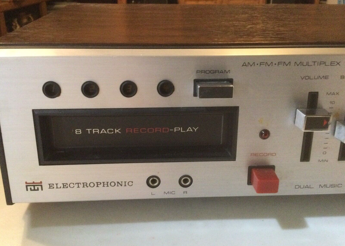 ELECTROPHONIC Model 947 AM/FM Multiplex Stereo Receiver 8 ELECTROPHONIC Model 947 AM/FM Multiplex Stereo Receiver 8