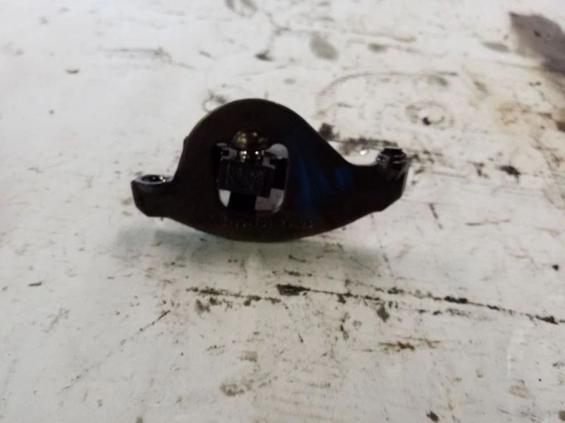 Brazo basculante de escape de admisión de 6,0 L | Ajuste 03 04 05 Ford F250 F350 F450 F550 Excursion Foto 4 de 4