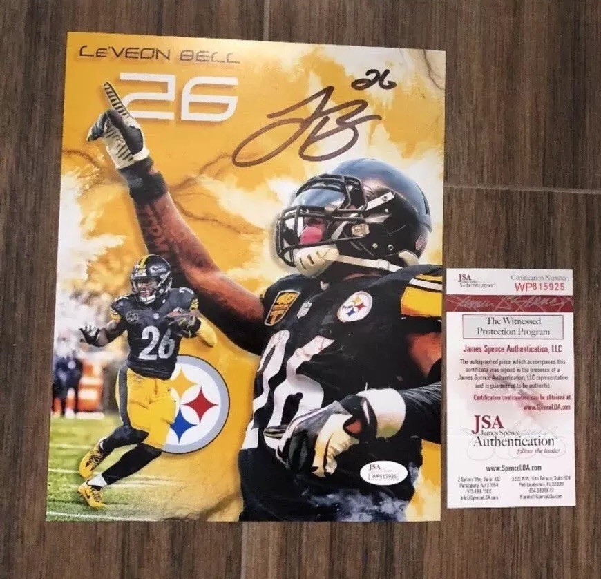 LeVeon Bell Autographed Signed 8x10 Photo Witness JSA Pittsburg Steelers WP815925 