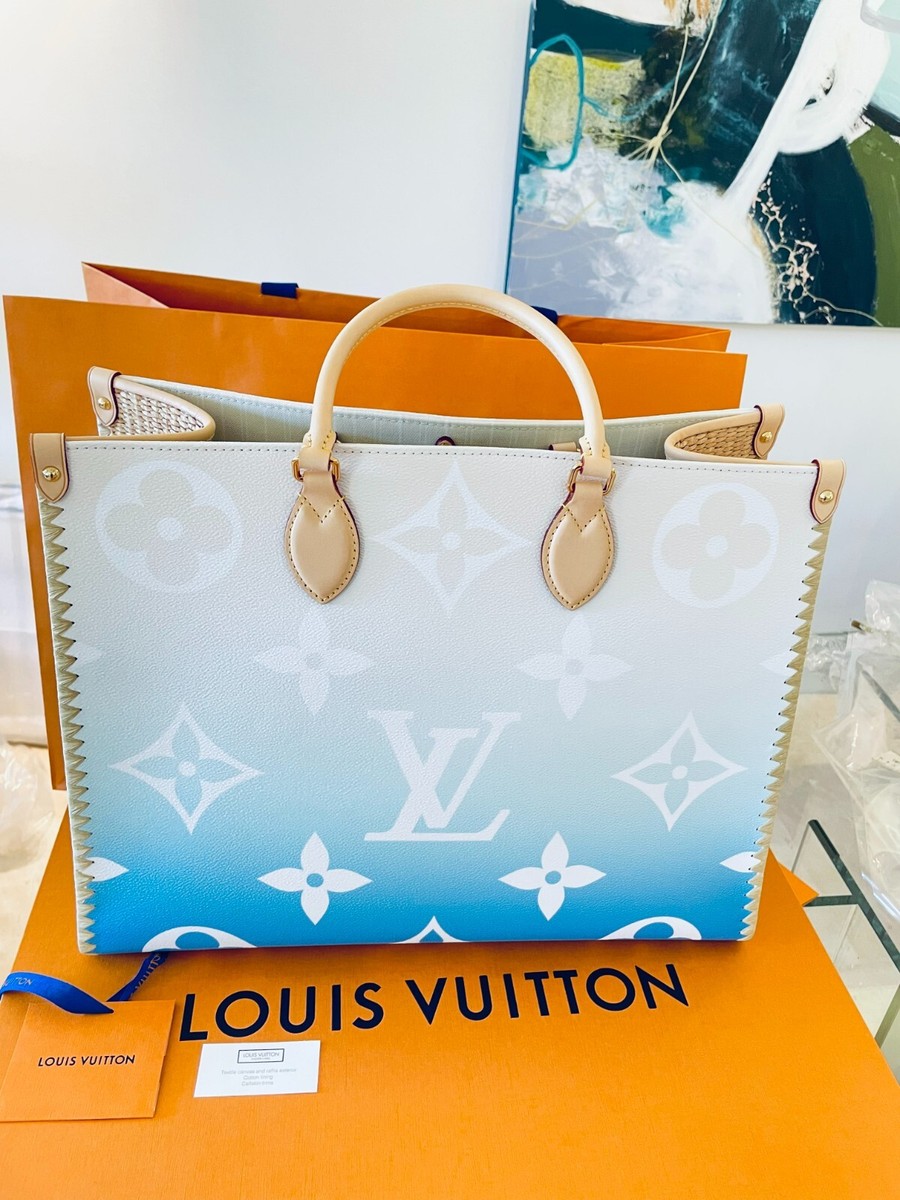 Louis vuitton onthego GM Hamptons shoulder bag tote blue giant