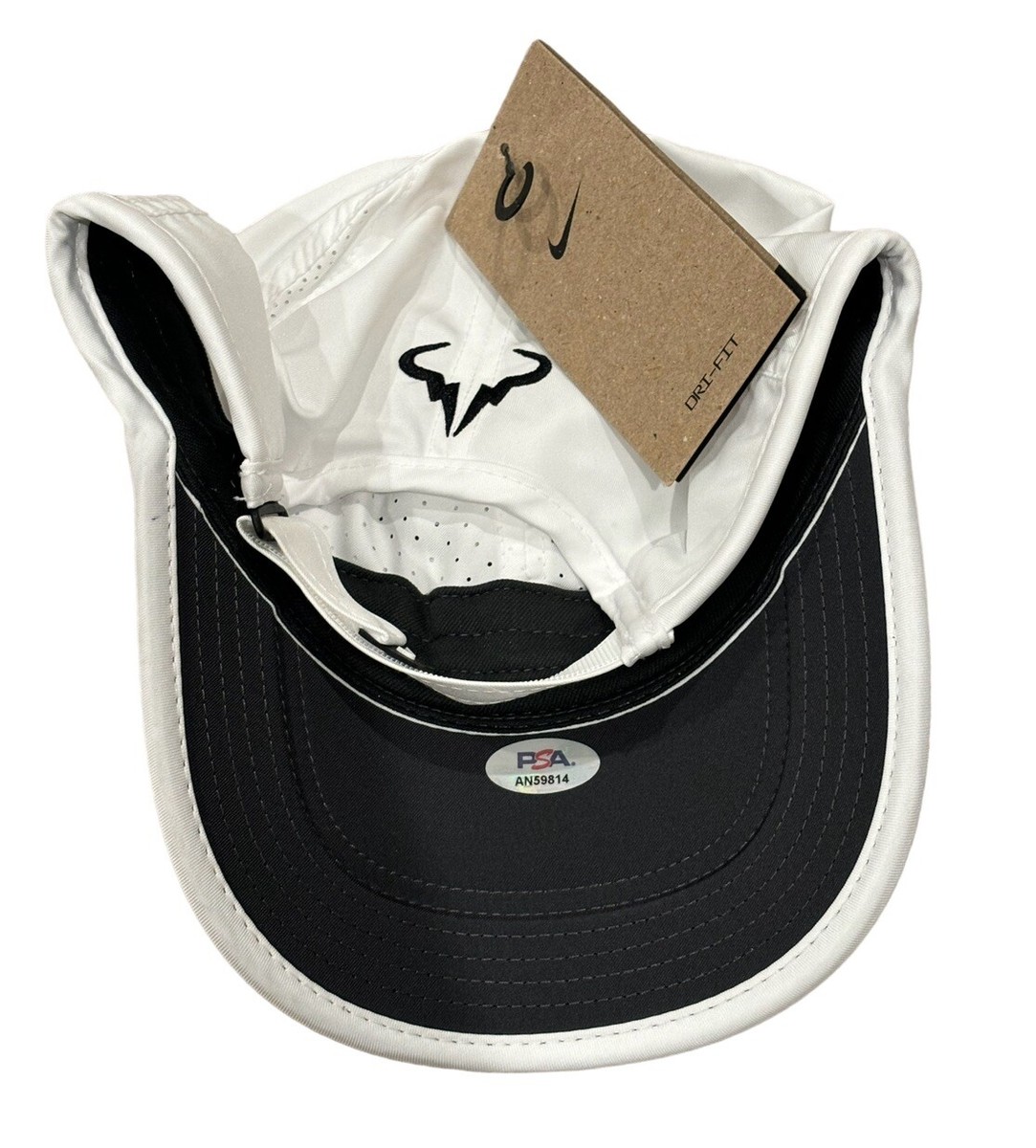 Nike Rafael Nadal Cap ナイキ　ナダル　帽子 NEW 2012 NIKE Men Rafa Nadal Bull FEATHERLIGHT Tennis Hat