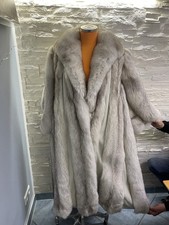 Damen Mantel Pelzmantel Silberfuchs Sibirischer Fuchs Größe 42-44 Top Zustand