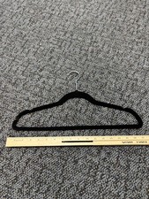 Clothes Hanger 75
