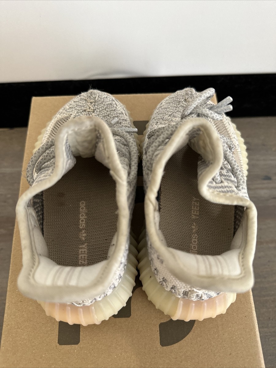 adidas gazelle silver green womens Adidas Yeezy Boost 350 V2 Lundmark (Non Reflective) main image 1