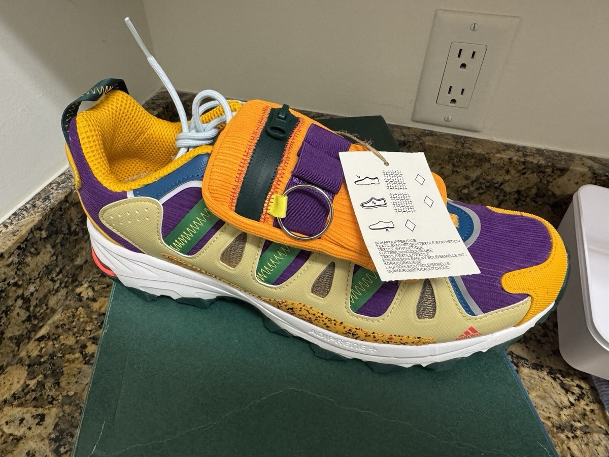 Size 12 - adidas Sean Wotherspoon x Disney x Superturf  display picture 1