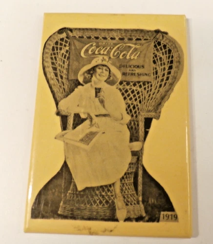 Vintage Coca Cola Pocket/Purse Mirror 1919  2 x 3 In