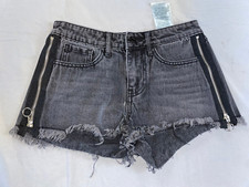 Guess Cutoff Denim Jean Shorts w/ Side Zippers. Gray, Women's Size 24. GUC