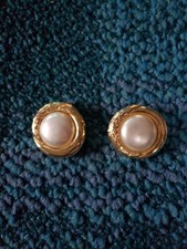 Vintage Shoe Clips Goldtone Round Costume Jewelry