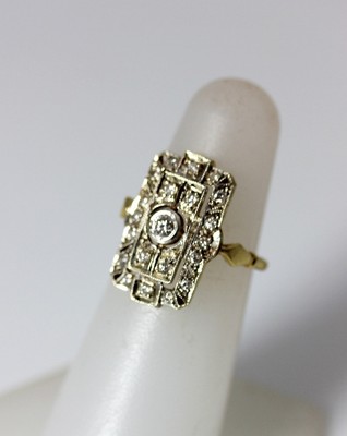Gorgeous! Vintage 14K Yellow Gold .87TCW Diamond Ring Size 5.5