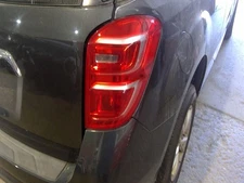 Used Right Tail Light Assembly fits: 2017 Chevrolet Equinox Right Grade A