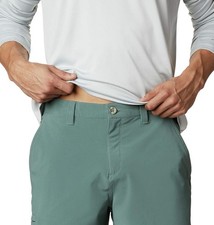 Columbia Men's Tech Trail Shorts Size 34 New