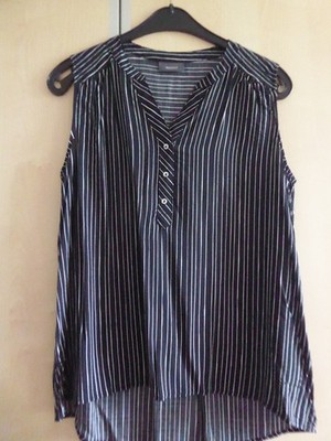Damen Bluse Blusentop Größe M 40 (Yessica) schwarz weiß gestreift - neuwertig
