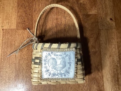 Flat Back Hanging Basket Small Woven Country Rustic Rooster Chicken W/ Tag