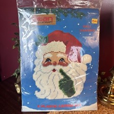 titan needle craft Santa 1990 10X13 felt wall hanging NEW 07054