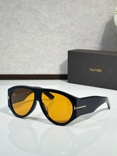 Tom Ford Bronson TF1044 60 12-140 Unisex Sunglasses Shiny Black Frame Tea Lens