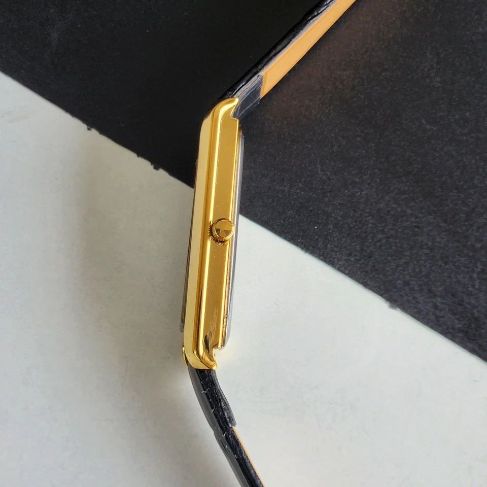 Reloj Pulsera Seiko Vintage Delgado Cuarzo Cara Blanca Caballeros - ENVÍO GRATUITO Foto 4 de 4