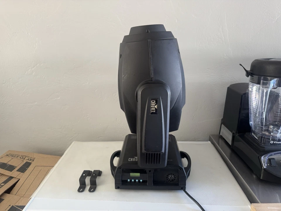 Chauvet Q Spot 560 LED Moving Head DMX DJ Stage Gobo Effect Light Fixture 180W - Image 4 of 4