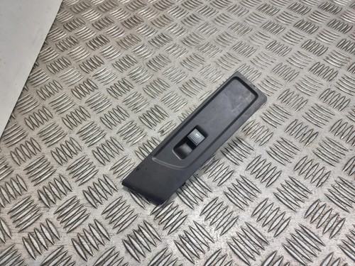 VW PASSAT B7 ALLTRACK 365 Schalter für Fensterheber hinten rechts 29558310