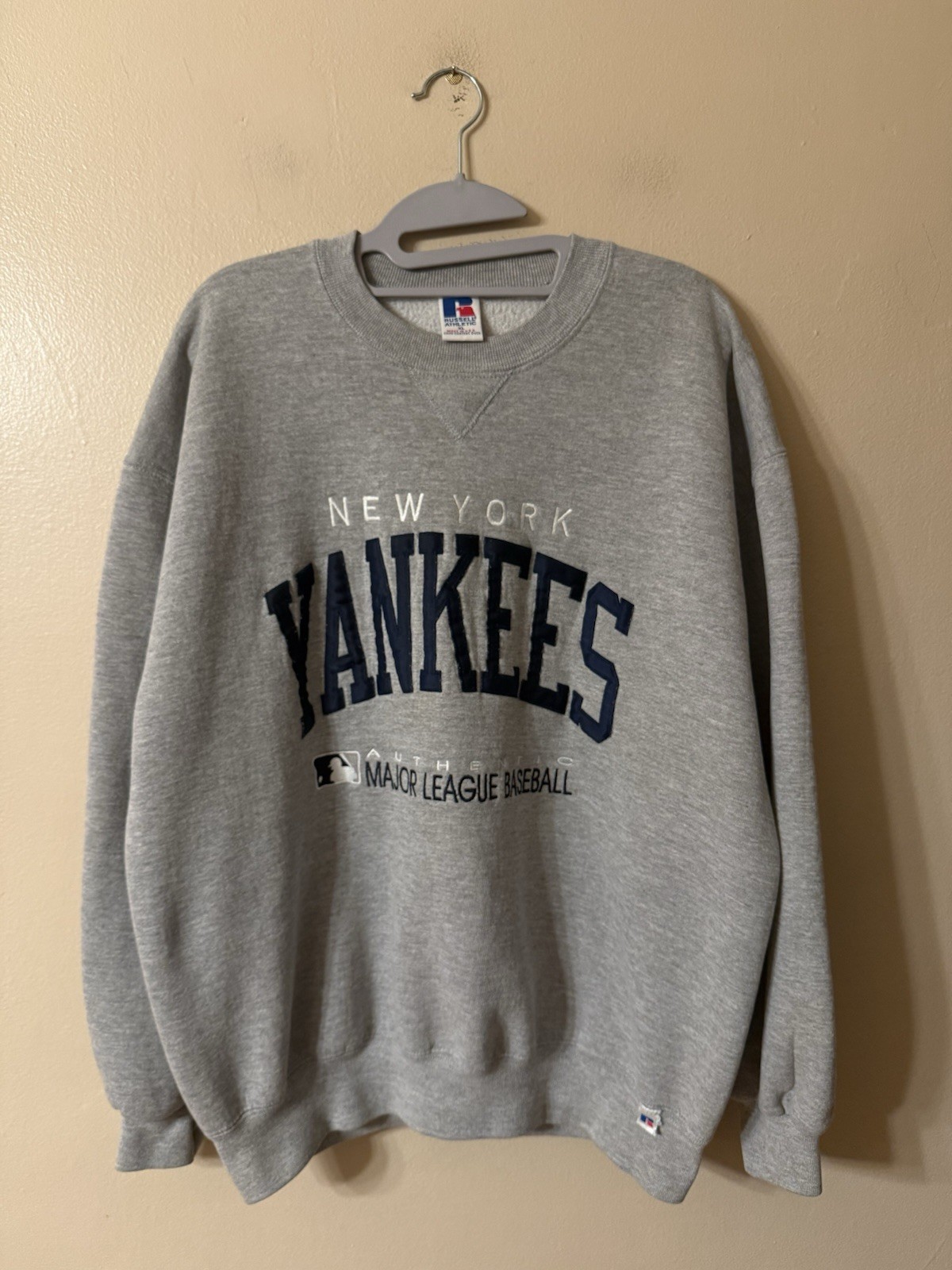 Vintage 90s Russell Athletic New York Yankees Sweatsh… - Gem