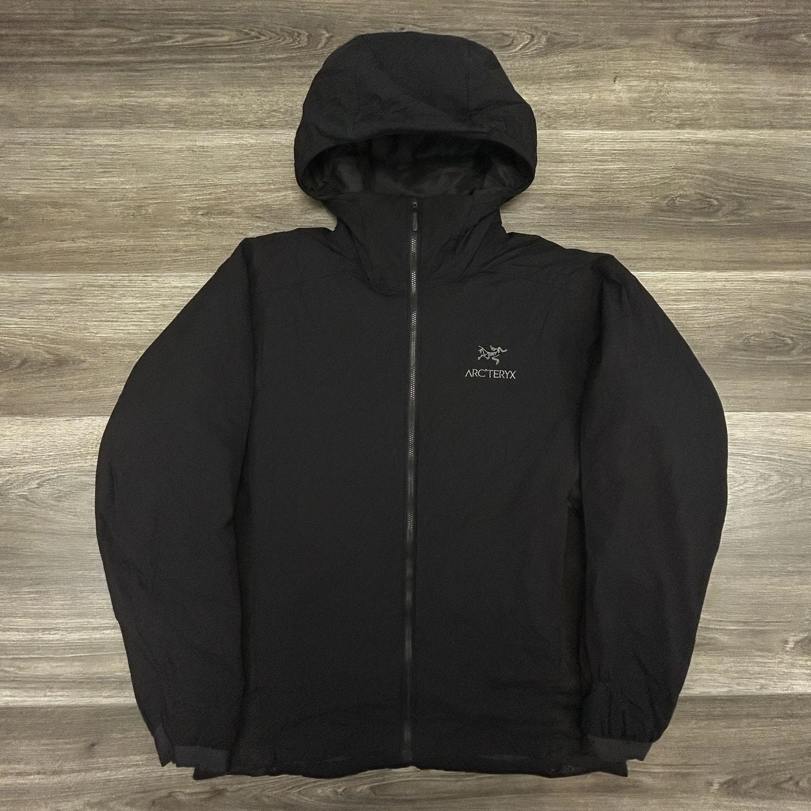 Arcteryx Atom LT Hoody Jacket Mens Large Black Insulated Hooded Full Zip Warm
Opens in a new window