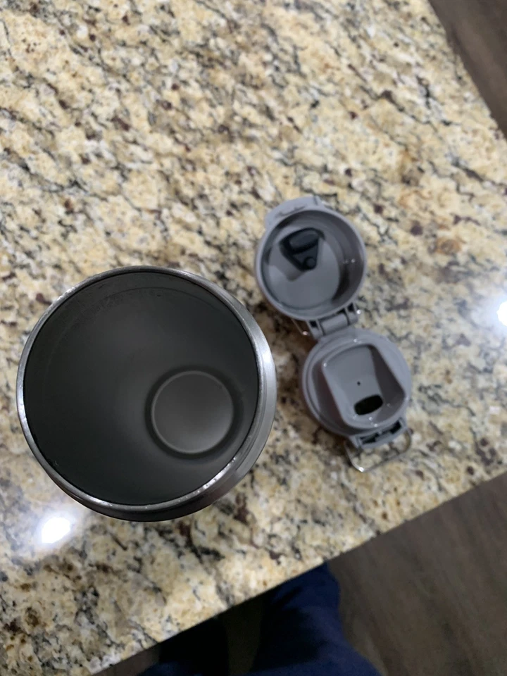 Botella de agua Stanley Quick Flip Go 24 oz - Tigerlily Foto 2 de 4