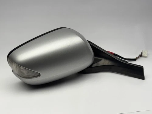 2010-2014 Honda Insight Passenger Right Mirror power turn signal silver