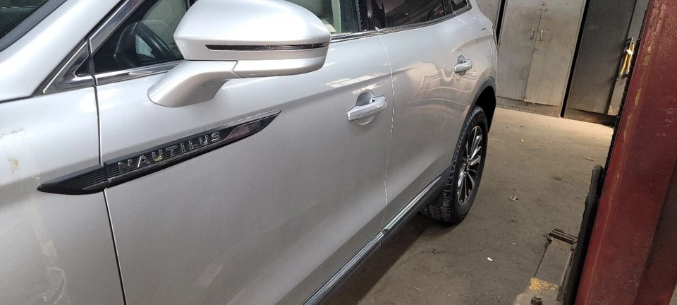 Lincoln Nautilus 19 botón de cambio de transmisión Foto 4 de 4