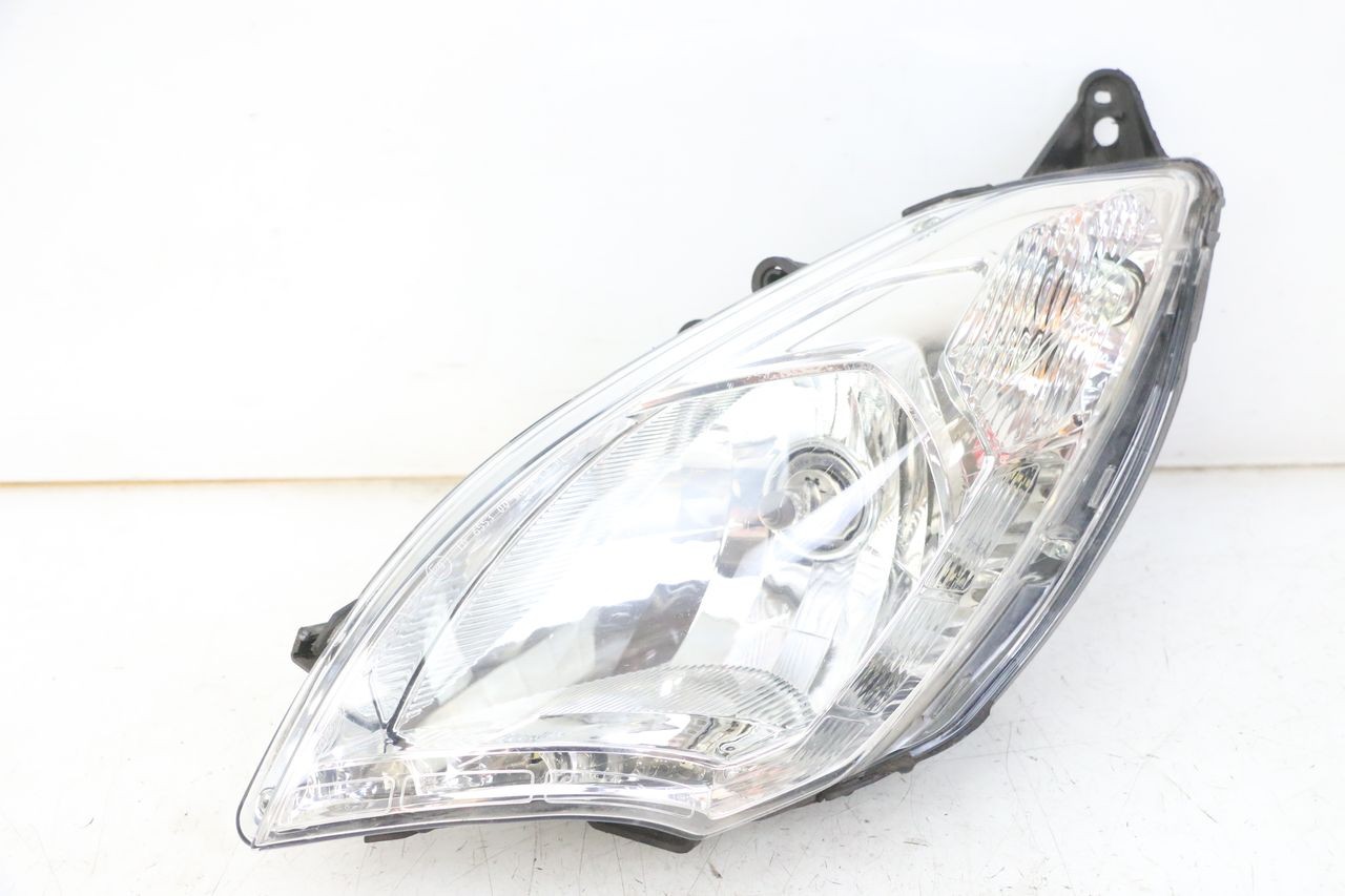 LEFT HEADLIGHT - PEUGEOT SATELIS 125 (2013 - 2018)