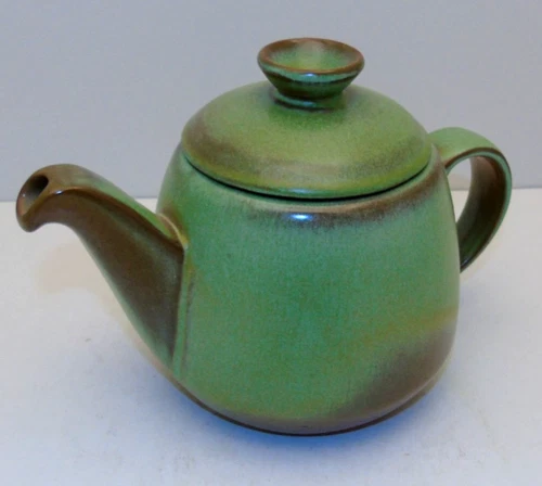 Vintage FRANKOMA Prairie Green  Plainsman mini  Teapot w/ Lid 6J