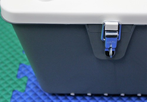 Caja de enchufes colgantes Special Mate 8" con capacidad para 120 enchufes #8128 gris - Imagen 4 de 7