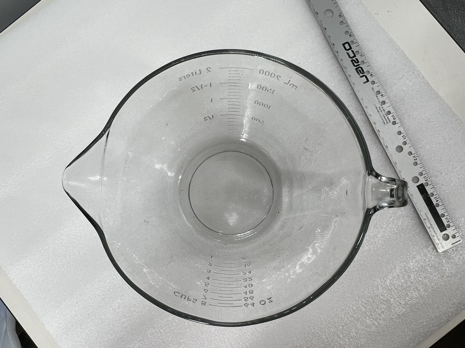 The Pampered Chef Glass Measuring Cup 64 Oz 8 Cups 2 Liter Batter