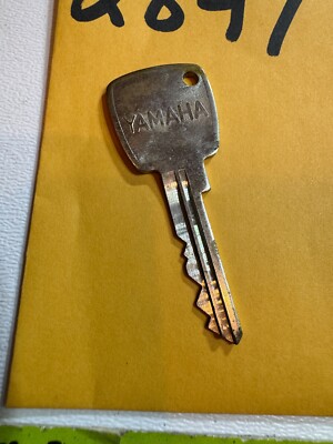 NOS YAMAHA MOTORCYCLE KEY GENUINE JAPAN ORIGINAL OEM PRE CUT
