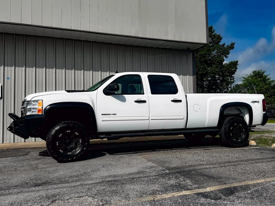 2012 Chevrolet Silverado 2500 LT - Image 2 of 4