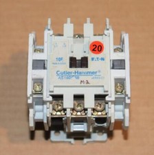 One Eaton Martello Taglierina AE16DNS0 110/120VAC Bobina con 2x Contatti Aux C320KGS1