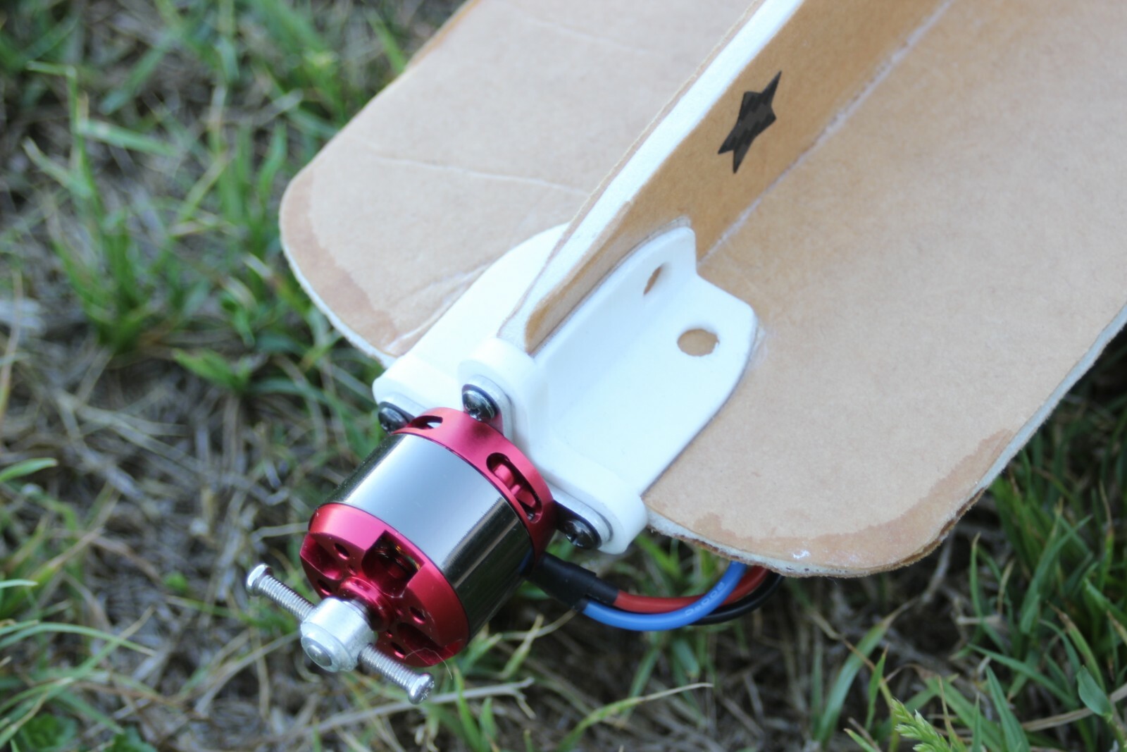 RC Plane Motor Mount control horns Foam Board Flite Test diy 3d printed kit look