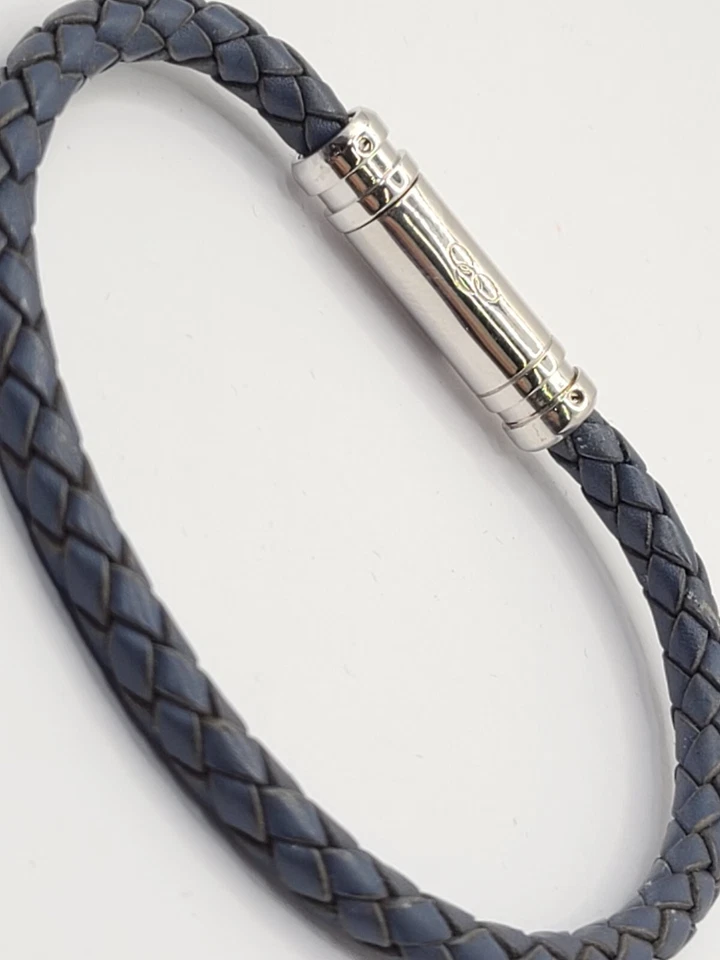 LINKS OF LONDON STERLING SILVER w/ NAVY BLUE BRAIDED LEATHER VENTURE BRACELET - Image 3 of 3