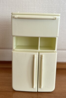 Calico Critters  Refrigerator Kitchen
