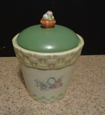 Canister Sonoma Small Home Goods Garden Basket Weave with Garden Tools Lid VGUC