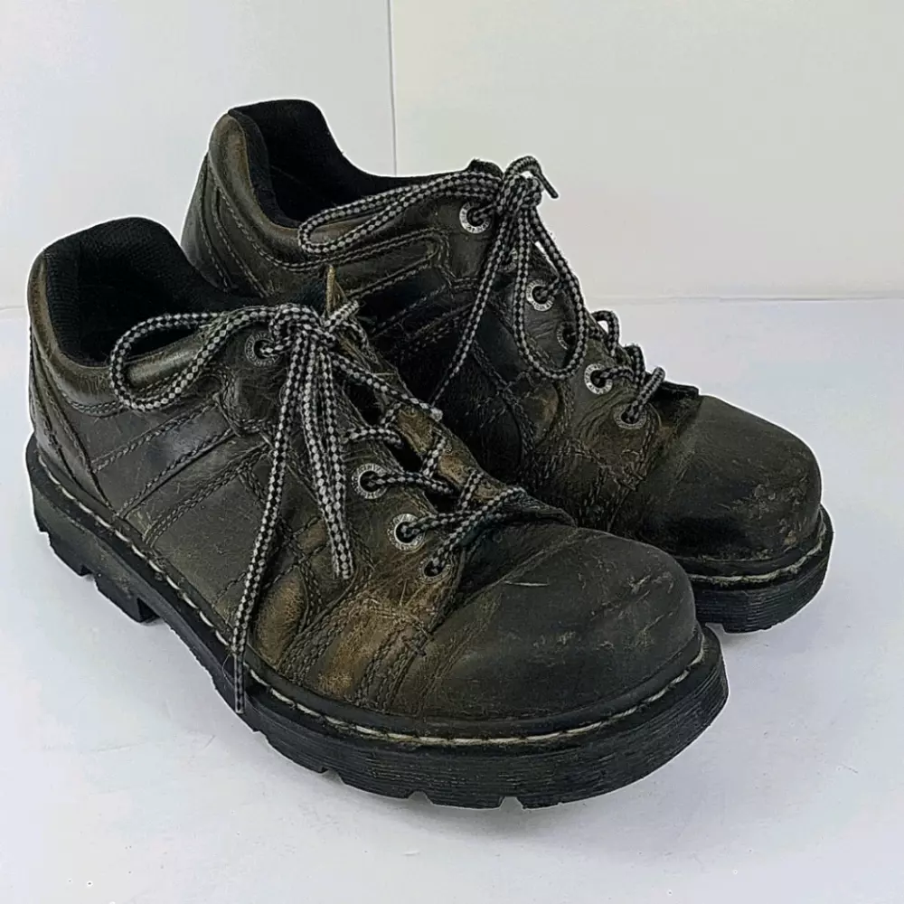 Dr martens brown lexington boots 2025