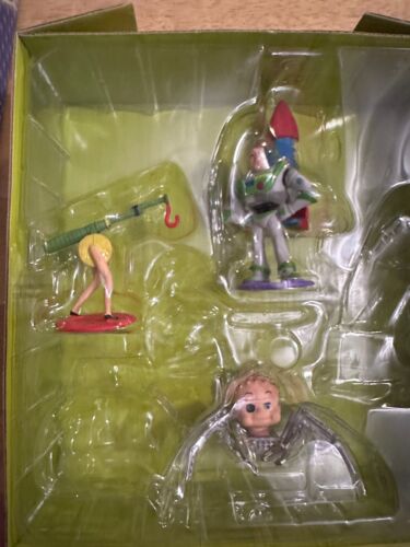 Vtg Disney Pixar Toy Story And Beyond! Sid's Room Figurine LEGS BUZZ BABY HEAD